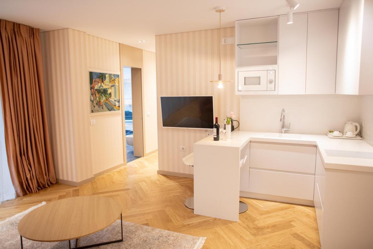 Seven Luxury Suites Tirana Exteriér fotografie